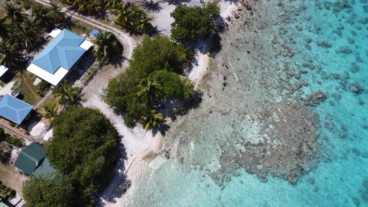 Le fare bleu Tiputa Rangiroa Apartment Bagian luar foto