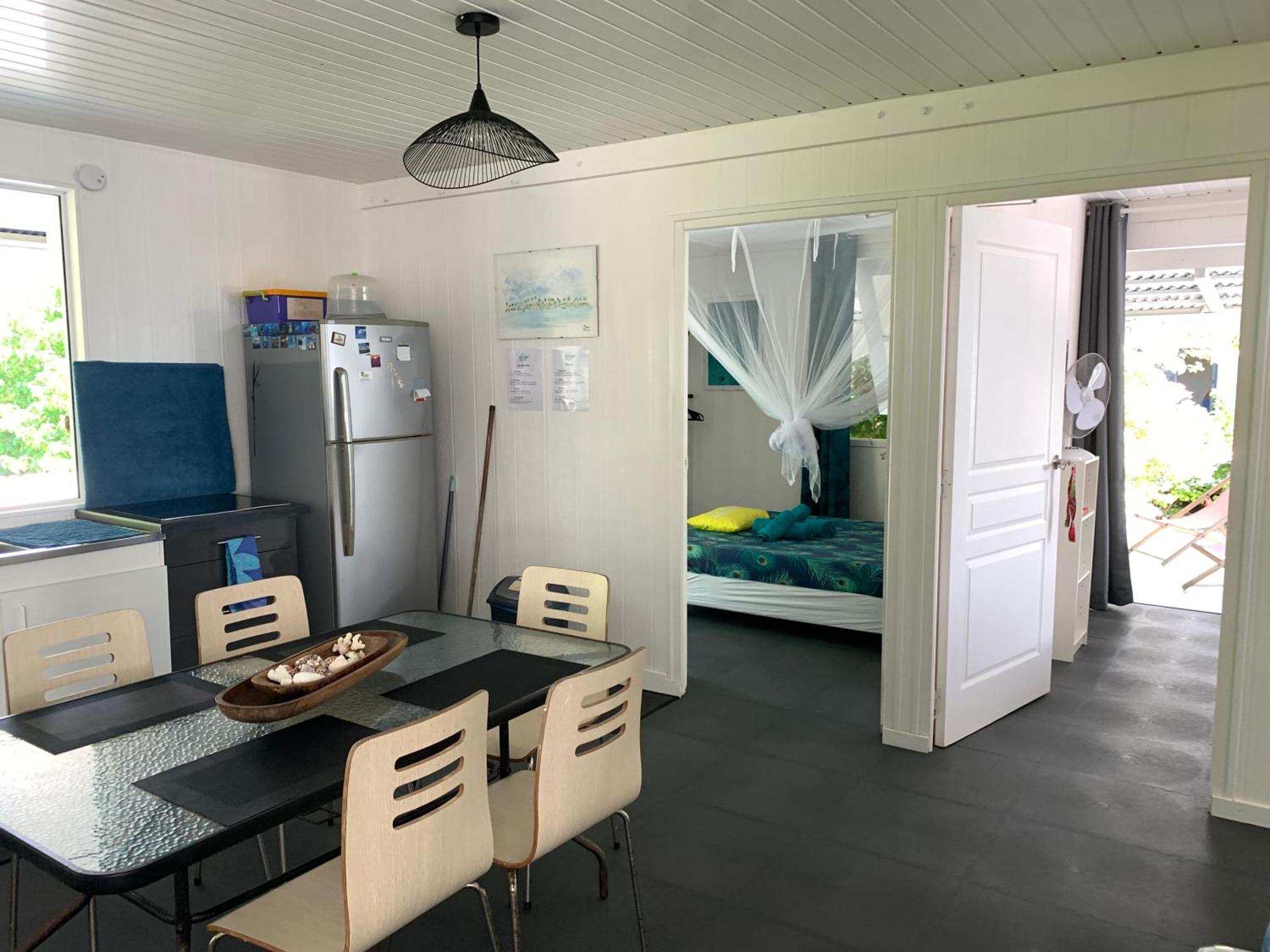 Le fare bleu Tiputa Rangiroa Apartment Bagian luar foto