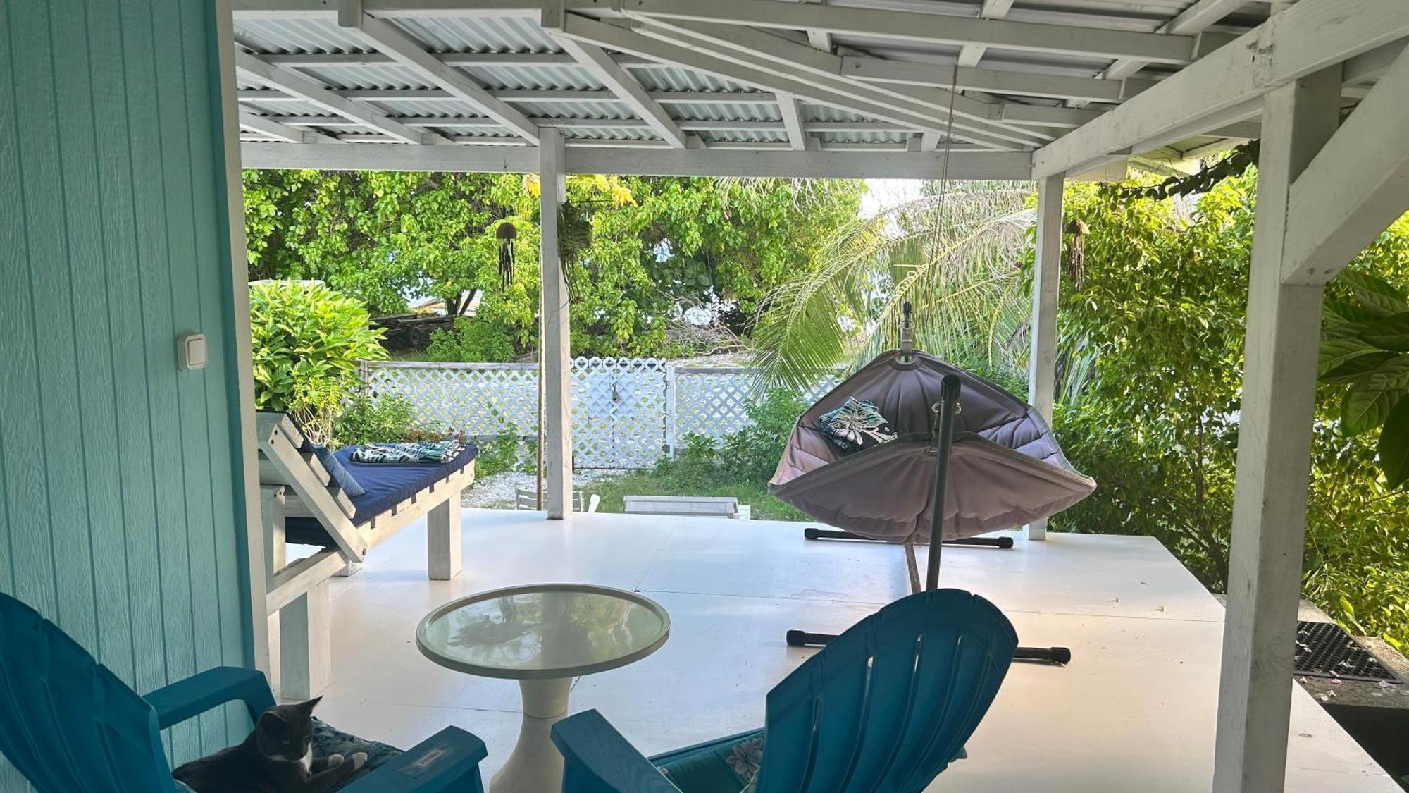 Le fare bleu Tiputa Rangiroa Apartment Bagian luar foto