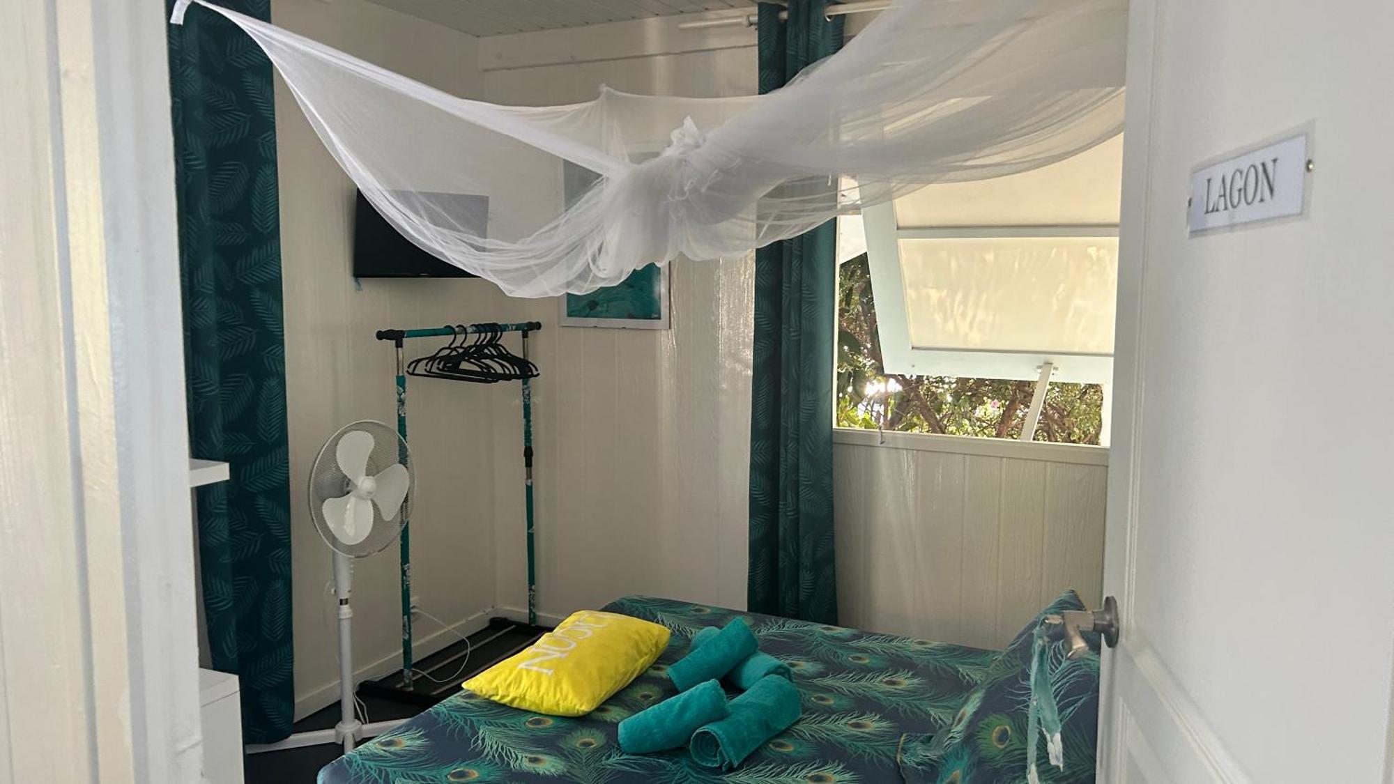 Le fare bleu Tiputa Rangiroa Apartment Bagian luar foto